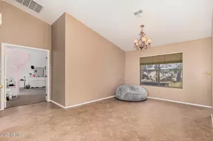 7146 W Voltaire Ave, Peoria, AZ 85381 - Photo 4