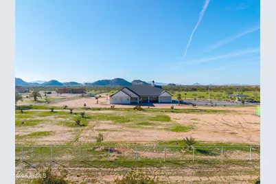 233 N Pettoshas Drive, Maricopa, AZ 85139 - Photo 88