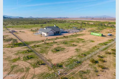 233 N Pettoshas Drive, Maricopa, AZ 85139 - Photo 84