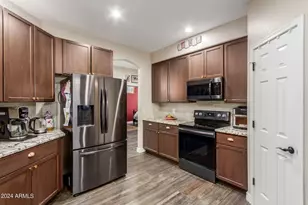 18137 W Canyon Ln, Goodyear, AZ 85338 - Photo 26