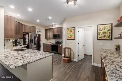 18137 W Canyon Lane, Goodyear, AZ 85338 - Photo 24