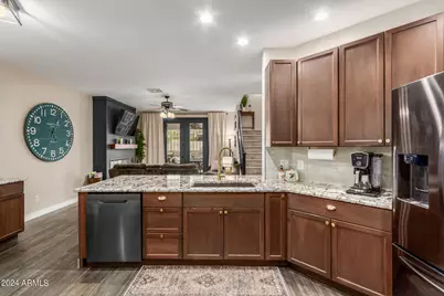 18137 W Canyon Lane, Goodyear, AZ 85338 - Photo 28