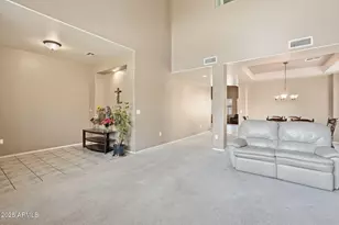 6826 S 41st Dr, Phoenix, AZ 85041 - Photo 6