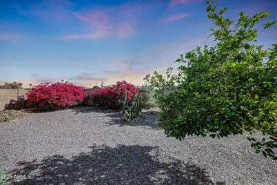 9533 W Cedar Hill Circle N, Sun City, AZ 85351 - Photo 40