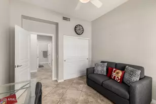 2989 N 44th St, Phoenix, AZ 85018 - Photo 12