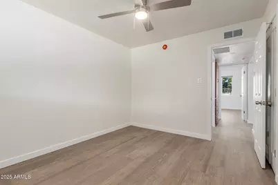 6813 E Pinchot Avenue, Scottsdale, AZ 85251 - Photo 20