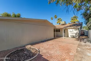 6813 E Pinchot Ave, Scottsdale, AZ 85251 - Photo 26