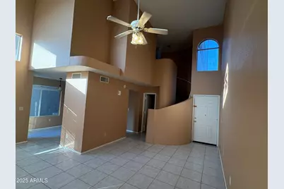 473 S Sunrise Drive, Gilbert, AZ 85233 - Photo 4