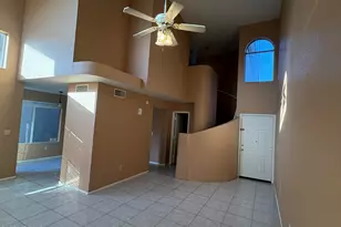473 S Sunrise Dr, Gilbert, AZ 85233 - Photo 4