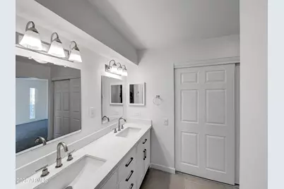 6325 E Sweetwater Avenue, Scottsdale, AZ 85254 - Photo 6