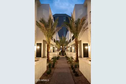 125 W Willo Court, Phoenix, AZ 85003 - Photo 32