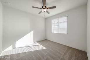 27657 N 71st Ave, Peoria, AZ 85383 - Photo 16