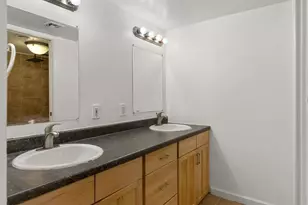 3539 E Palm Ln, Phoenix, AZ 85008 - Photo 14