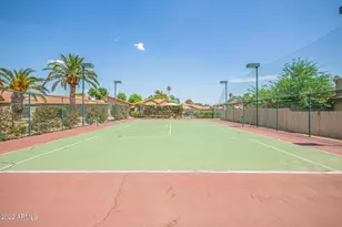 2415 W Greenway Rd, Phoenix, AZ 85023 - Photo 30