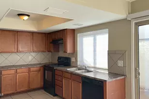 2415 W Greenway Rd, Phoenix, AZ 85023 - Photo 10