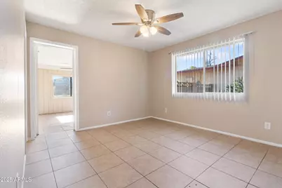 3427 W Malapai Drive, Phoenix, AZ 85051 - Photo 6