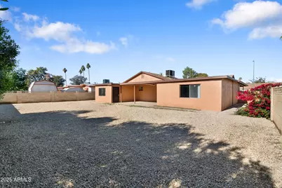 3427 W Malapai Drive, Phoenix, AZ 85051 - Photo 8