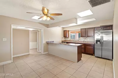 3427 W Malapai Drive, Phoenix, AZ 85051 - Photo 2