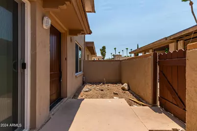 17034 E Calle Del Oro Drive #C, Fountain Hills, AZ 85268 - Photo 4