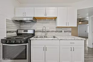 1744 W Glendale Ave, Phoenix, AZ 85021 - Photo 10