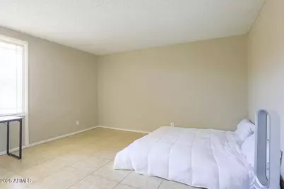 2018 W Cactus Road, Phoenix, AZ 85029 - Photo 24