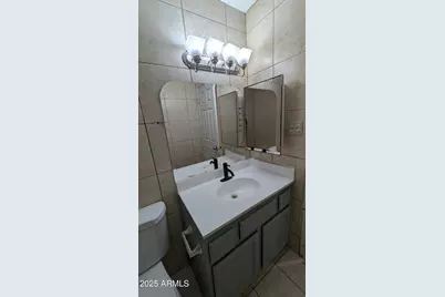 2018 W Cactus Road, Phoenix, AZ 85029 - Photo 34