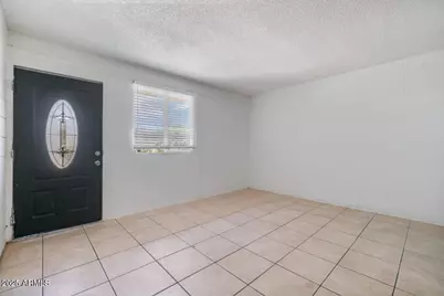 2018 W Cactus Road, Phoenix, AZ 85029 - Photo 2