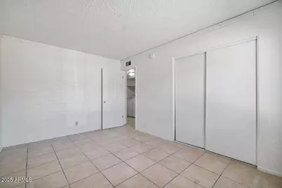 2018 W Cactus Road, Phoenix, AZ 85029 - Photo 12