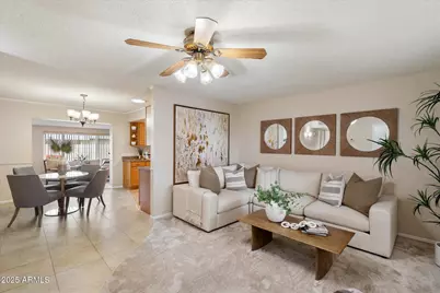 10422 W Audrey Drive, Sun City, AZ 85351 - Photo 2