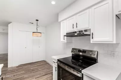 9035 W Elm Street #3, Phoenix, AZ 85037 - Photo 12