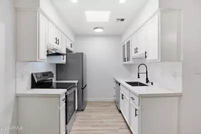 9035 W Elm Street #3, Phoenix, AZ 85037 - Photo 8