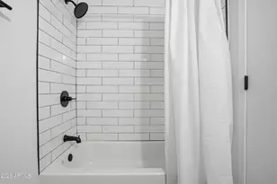 9035 W Elm St, Phoenix, AZ 85037 - Photo 24