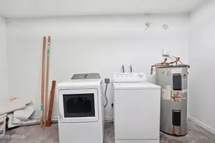 6437 W College Dr, Phoenix, AZ 85033 - Photo 28