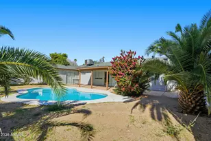 6437 W College Dr, Phoenix, AZ 85033 - Photo 36