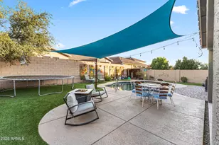 15872 W Laurel Ln, Surprise, AZ 85379 - Photo 16