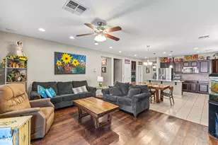 15872 W Laurel Ln, Surprise, AZ 85379 - Photo 16