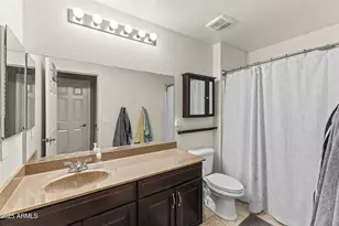 15872 W Laurel Ln, Surprise, AZ 85379 - Photo 14