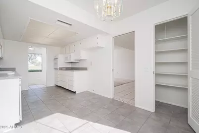 10632 W Brookside Drive, Sun City, AZ 85351 - Photo 8