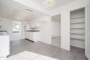10632 W Brookside Dr, Sun City, AZ 85351 - Photo 8