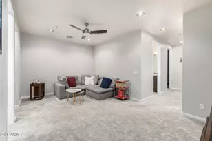 920 E Mitchell Dr, Phoenix, AZ 85014 - Photo 44