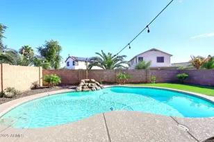 12163 N 150th Ln, Surprise, AZ 85379 - Photo 32