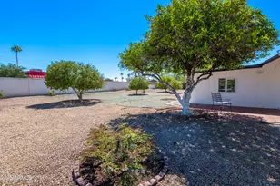 9507 W Granada Dr, Sun City, AZ 85373 - Photo 32