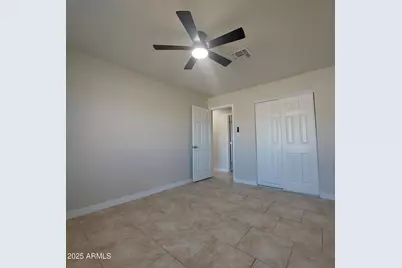 3852 W Earll Drive, Phoenix, AZ 85019 - Photo 12