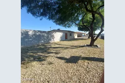 3852 W Earll Drive, Phoenix, AZ 85019 - Photo 2