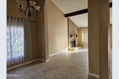 1514 E Weathervane Lane, Tempe, AZ 85283 - Photo 4