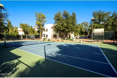 750 E Northern Avenue #1055, Phoenix, AZ 85020 - Photo 18
