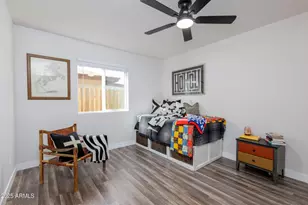 2936 W Michelle Dr, Phoenix, AZ 85053 - Photo 14