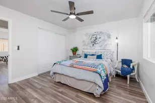 2936 W Michelle Dr, Phoenix, AZ 85053 - Photo 10