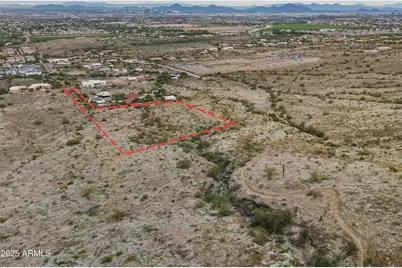 2229 W Sunrise Drive, Phoenix, AZ 85041 - Photo 10