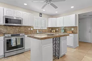 11552 W Sage Dr, Avondale, AZ 85392 - Photo 8